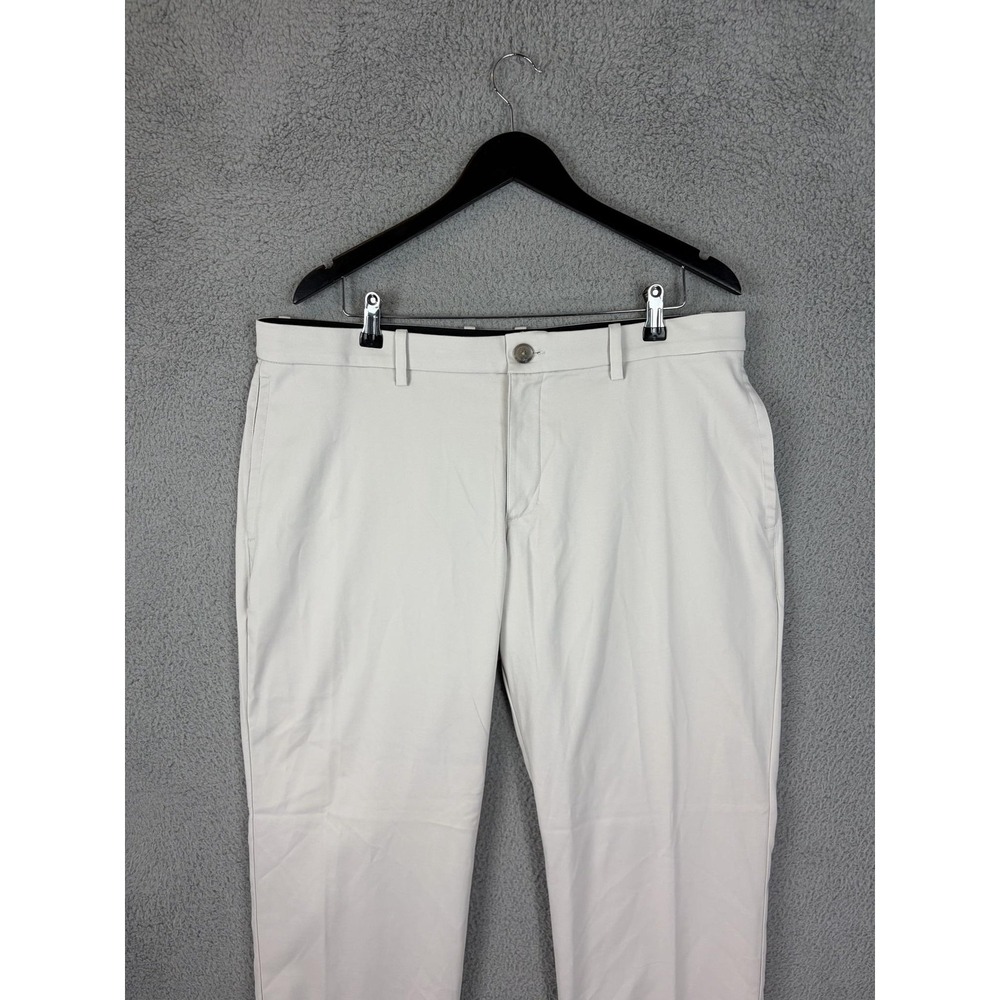 Nike Golf Pants Mens 38x30 White Dri-FIT Stretch Performance Khakis Lightweight